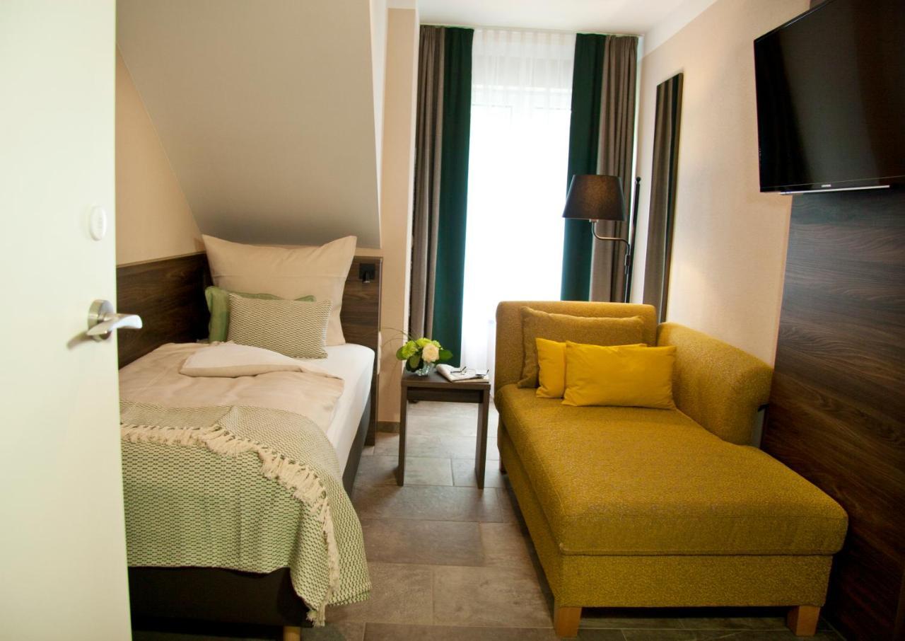 Hotel Am Moosrain Garni Eitting Exteriér fotografie